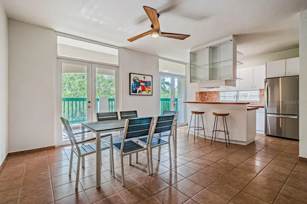 693 NCV #324 Vega Alta, PR 00692