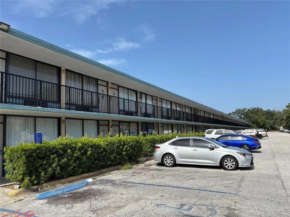 7900 S ORANGE BLOSSOM TRAIL #2009 Orlando, FL 32809