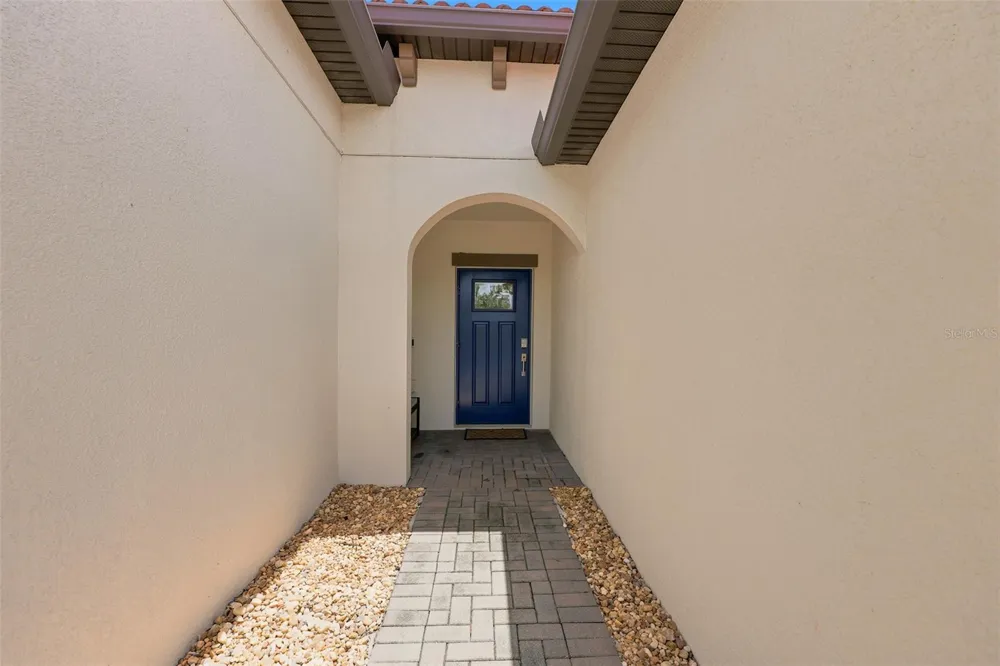 5305 STOIC VALE DRIVE Wimauma, FL 33598