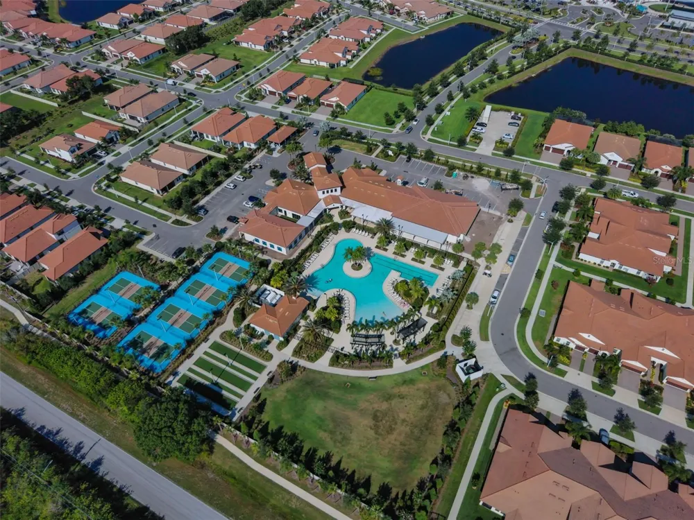 5305 STOIC VALE DRIVE Wimauma, FL 33598
