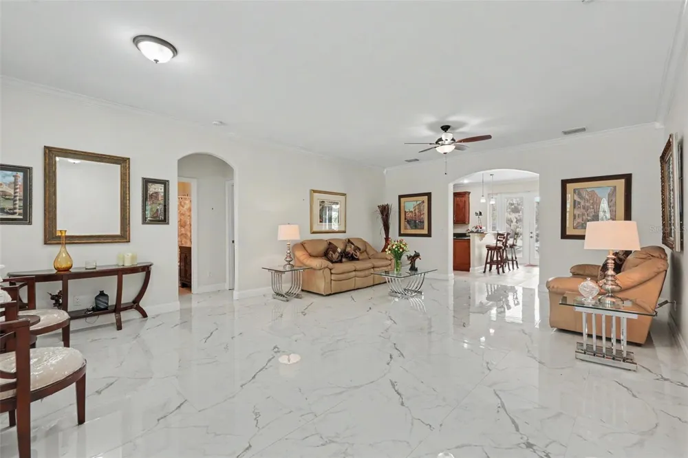 2007 61ST STREET Sarasota, FL 34243
