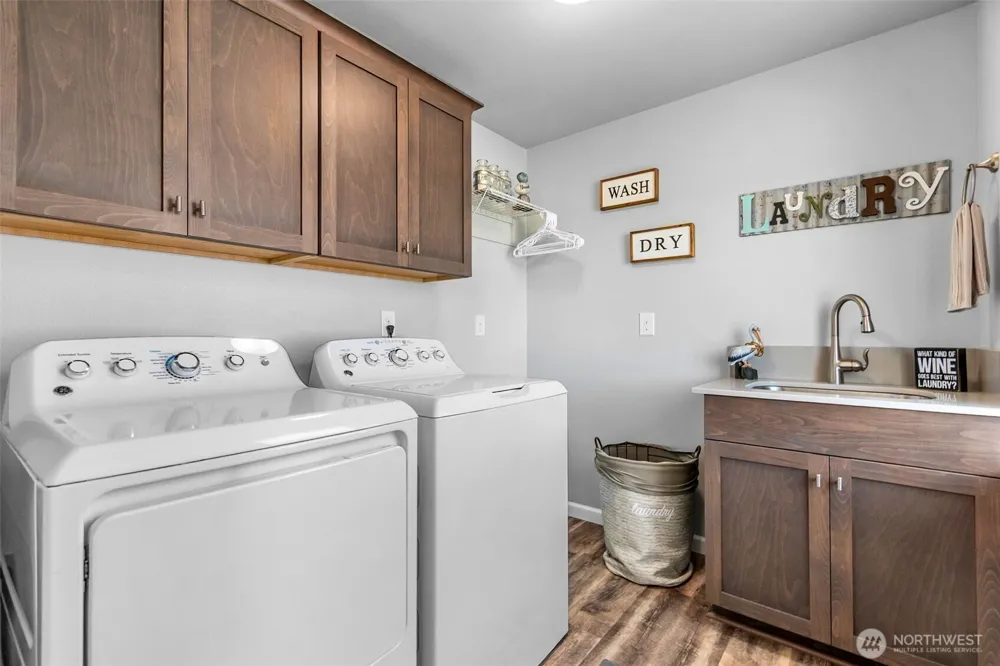 412 Dune Crest Drive Westport, WA 98595