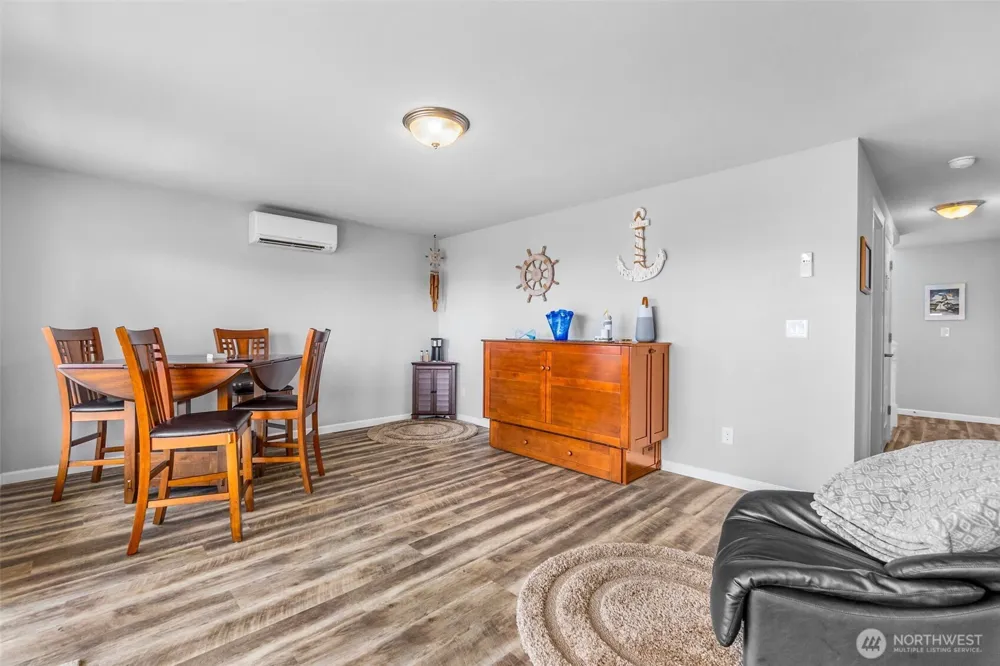 412 Dune Crest Drive Westport, WA 98595