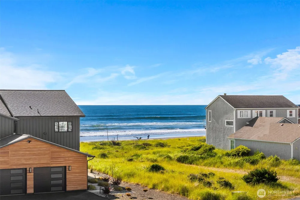 412 Dune Crest Drive Westport, WA 98595
