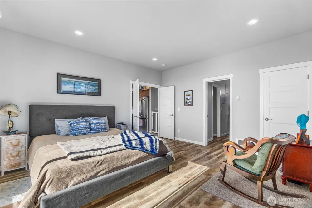 412 Dune Crest Drive Westport, WA 98595