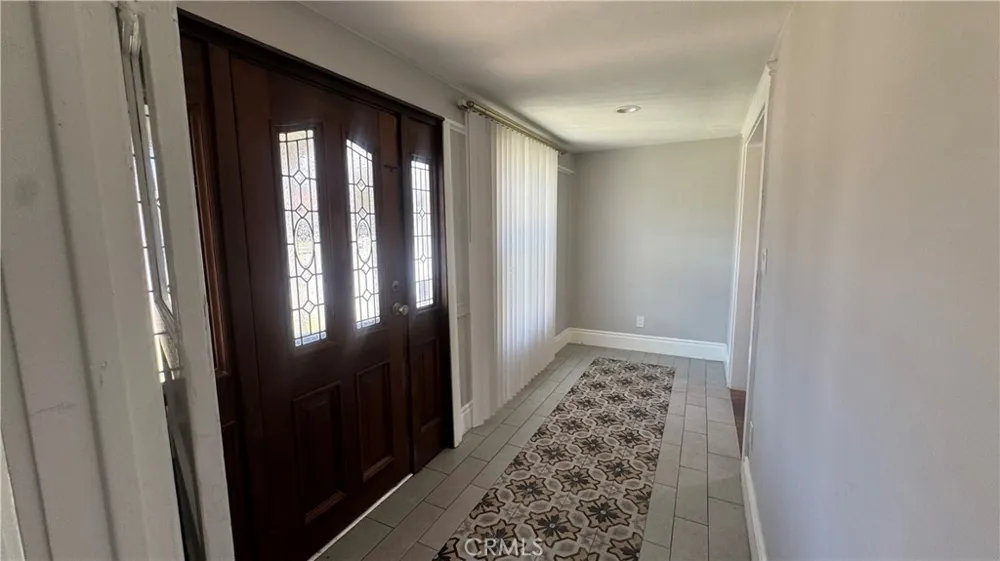 222 S 1st Upland, CA 91786