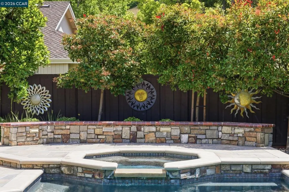 51 Red Cypress Ct Danville, CA 94506