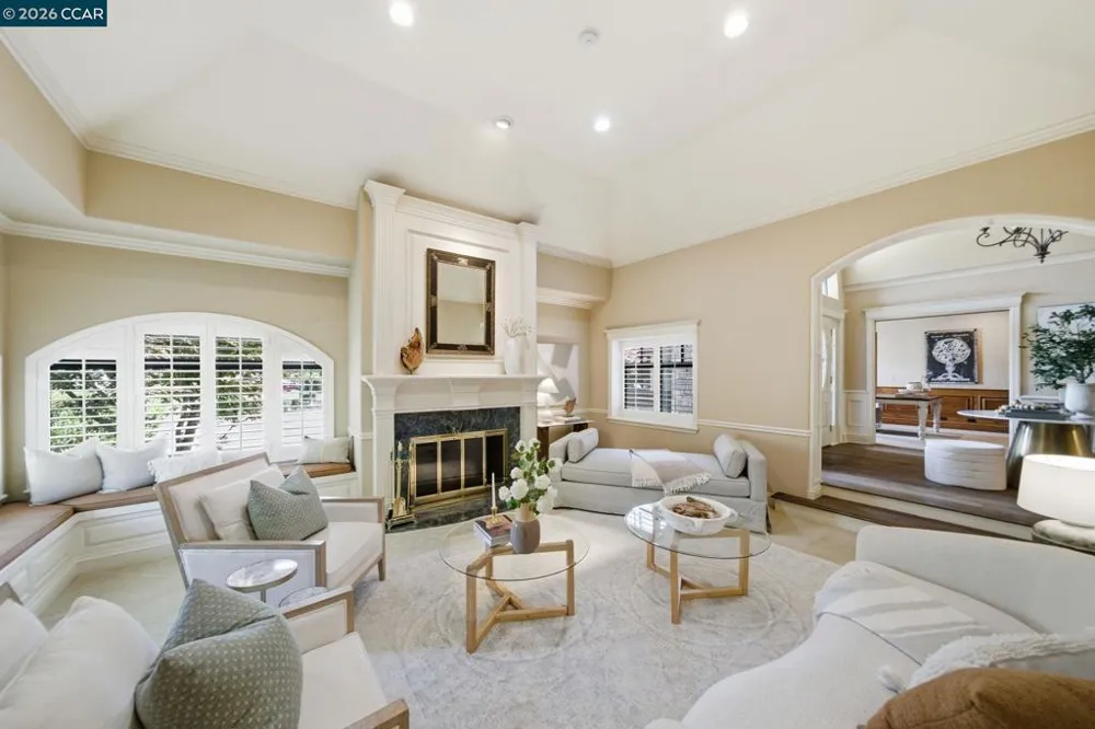51 Red Cypress Ct Danville, CA 94506
