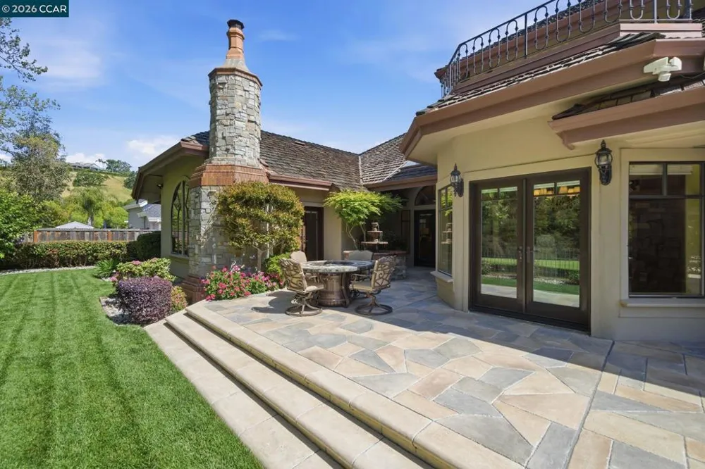 51 Red Cypress Ct Danville, CA 94506