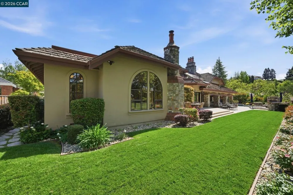 51 Red Cypress Ct Danville, CA 94506
