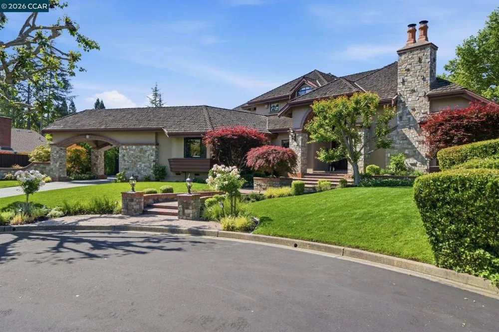 51 Red Cypress Ct Danville, CA 94506