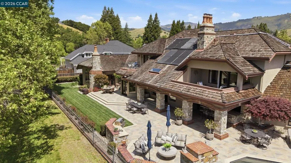 51 Red Cypress Ct Danville, CA 94506