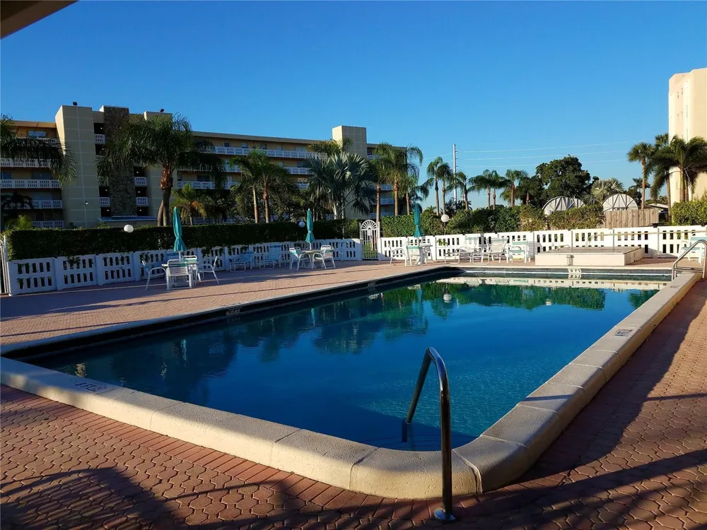 121 SE 3rd Avenue #106 Dania Beach, FL 33004