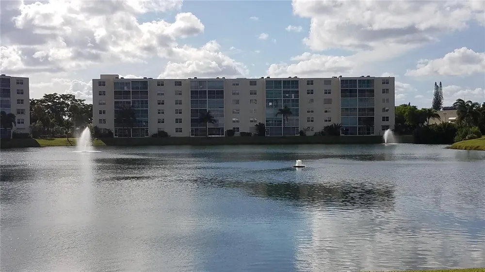 121 SE 3rd Avenue #106 Dania Beach, FL 33004