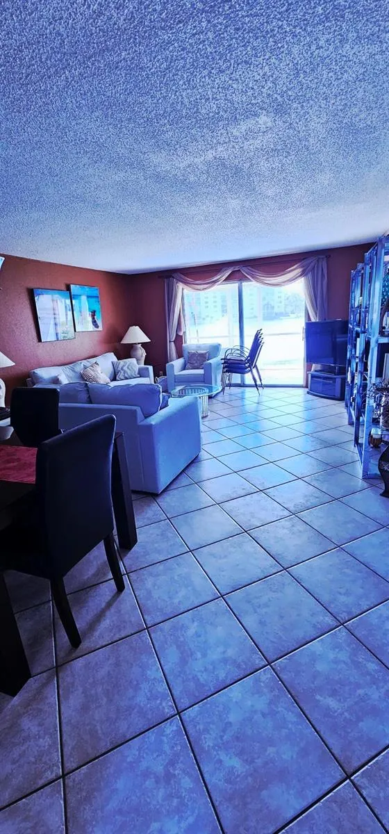 121 SE 3rd Avenue #106 Dania Beach, FL 33004