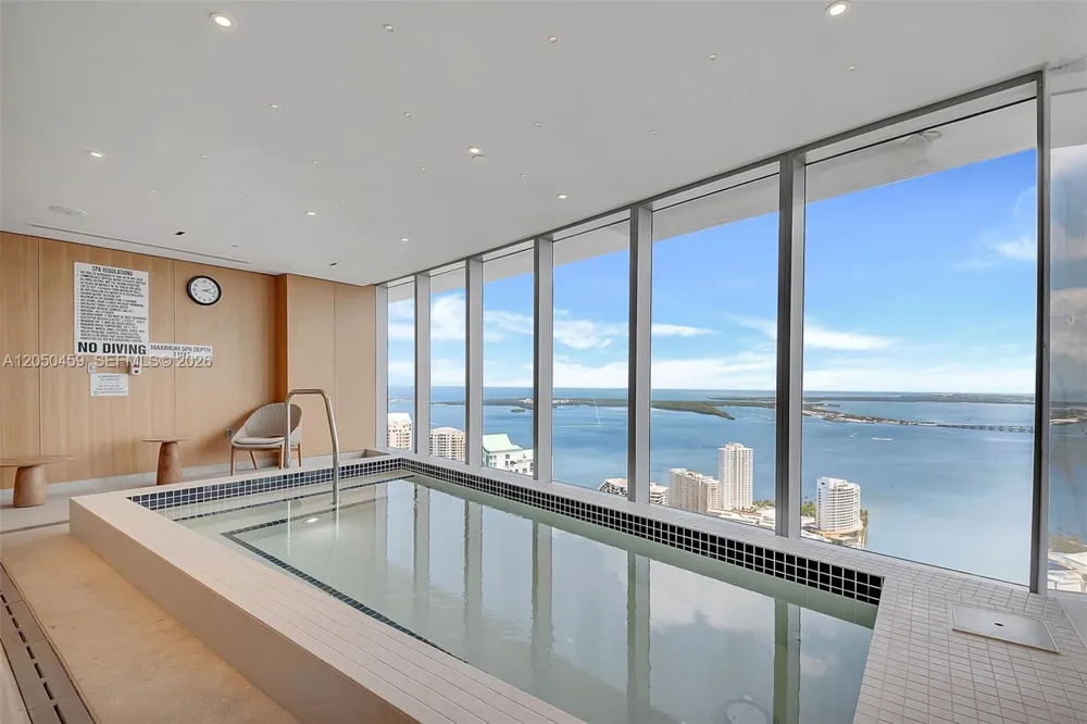 300 Biscayne Boulevard Way #3008W Miami, FL 33131