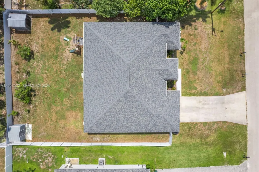 1020 NW 14th St Cape Coral, FL 33993