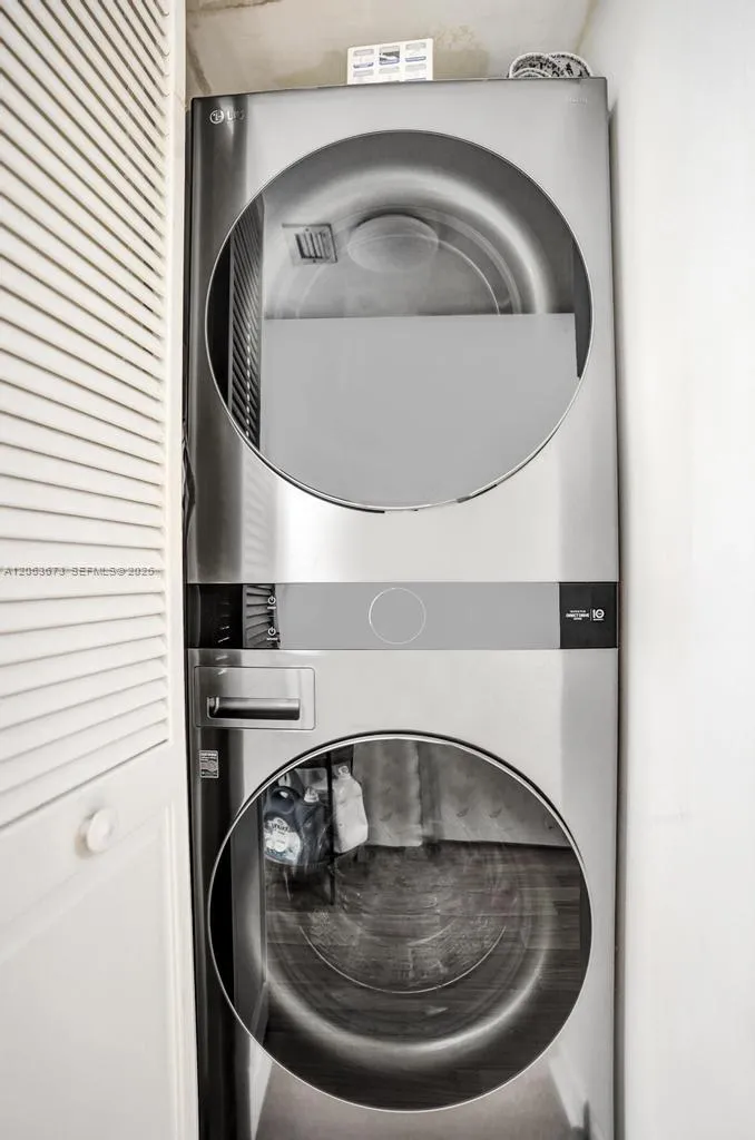 1201 S Ocean Dr #310N Hollywood, FL 33019