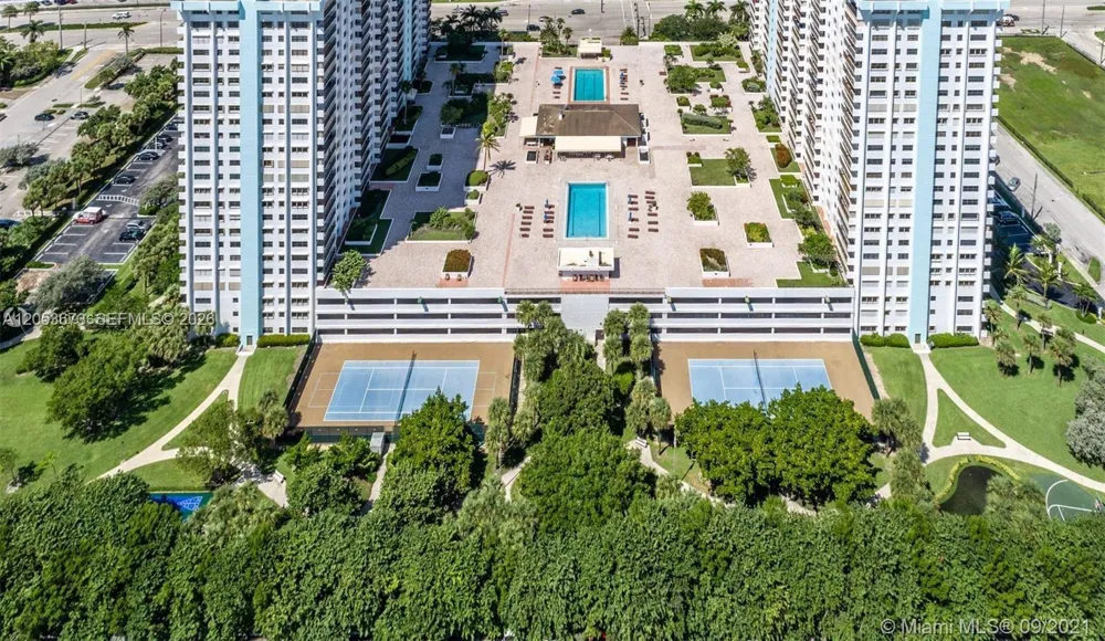 1201 S Ocean Dr #310N Hollywood, FL 33019