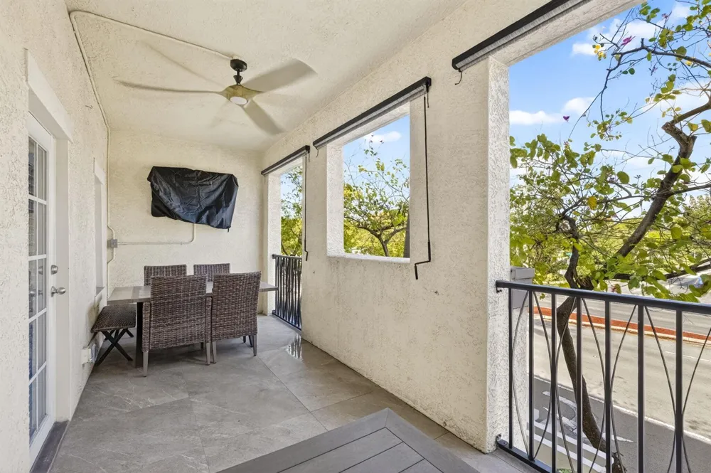 724 SW 1st Avenue Pompano Beach, FL 33060