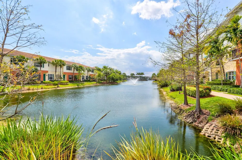 724 SW 1st Avenue Pompano Beach, FL 33060