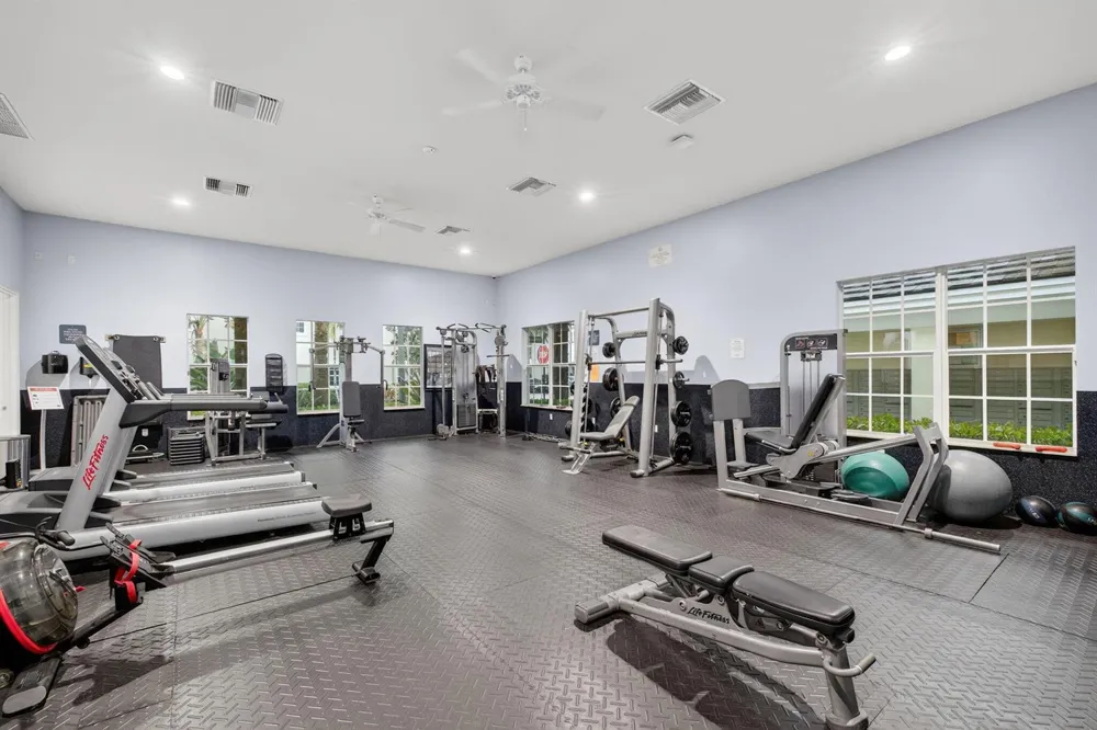 724 SW 1st Avenue Pompano Beach, FL 33060