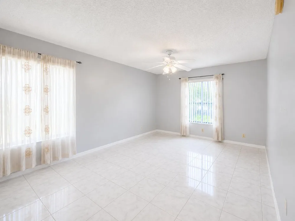 1995 SW SILVER PINE WAY #119-D1 Palm City, FL 34990