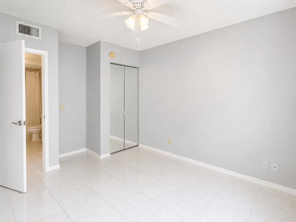 1995 SW SILVER PINE WAY #119-D1 Palm City, FL 34990