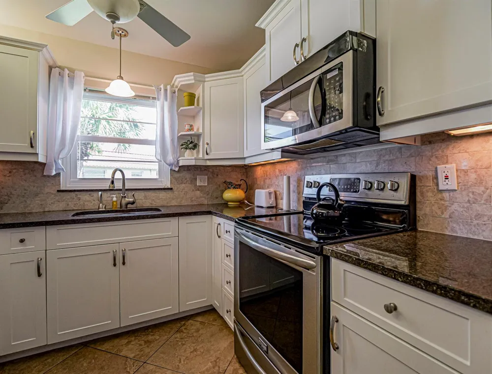 106 Spring Lake Court #201 Vero Beach, FL 32962