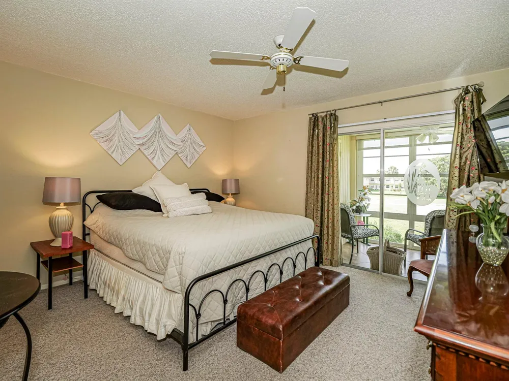 106 Spring Lake Court #201 Vero Beach, FL 32962