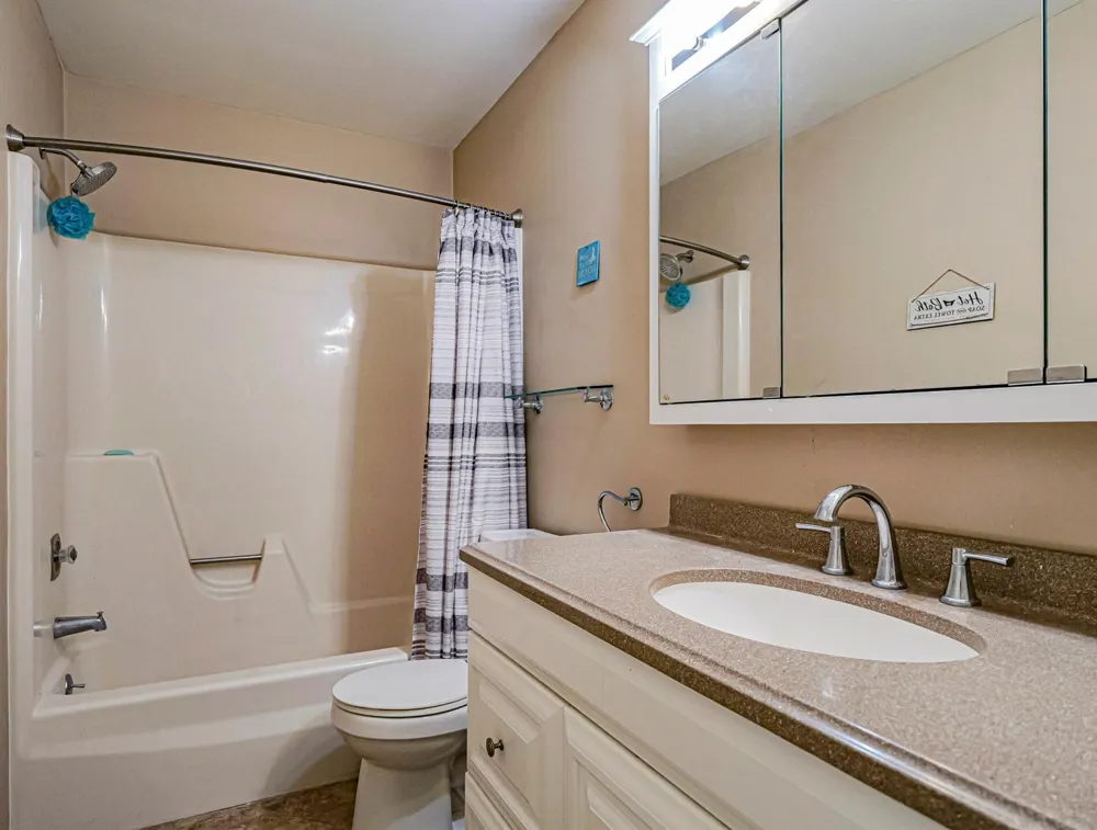 106 Spring Lake Court #201 Vero Beach, FL 32962