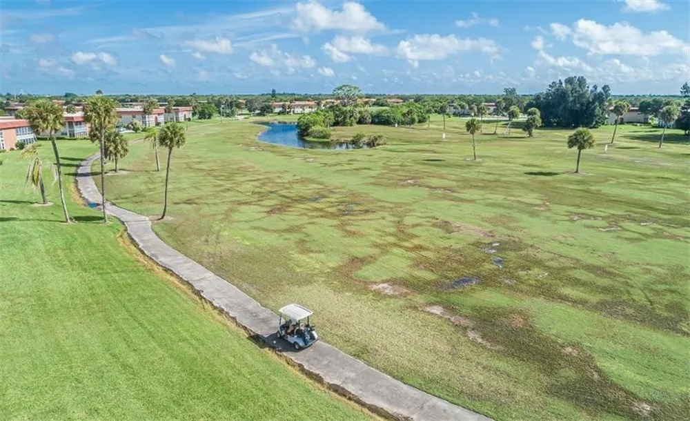 106 Spring Lake Court #201 Vero Beach, FL 32962
