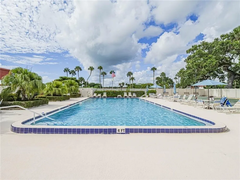 106 Spring Lake Court #201 Vero Beach, FL 32962
