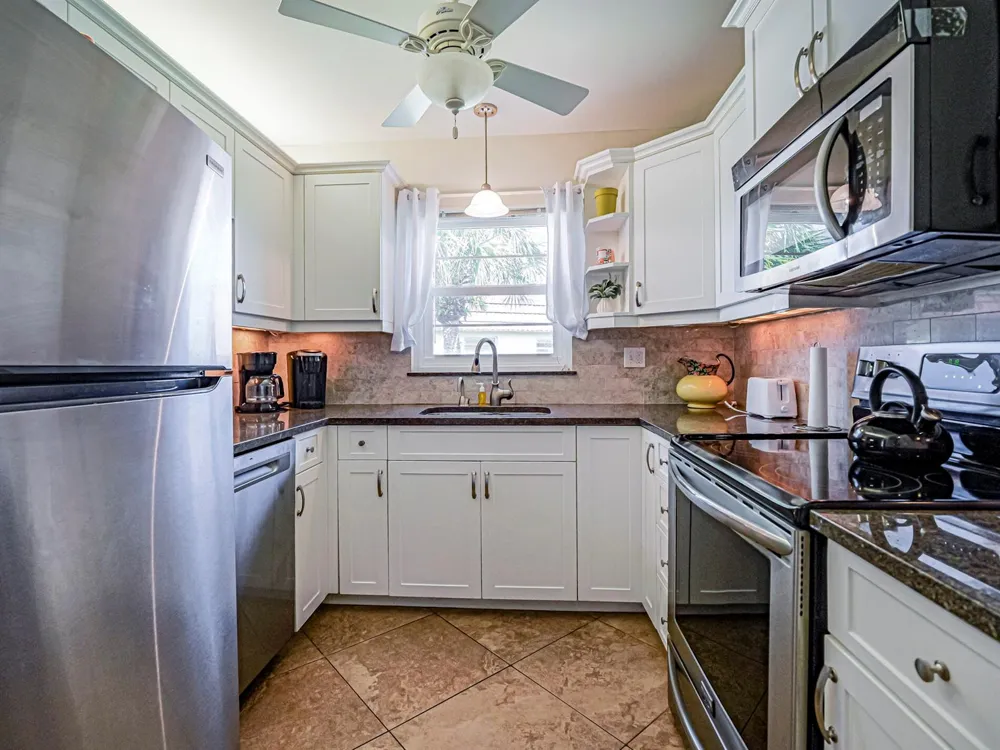 106 Spring Lake Court #201 Vero Beach, FL 32962