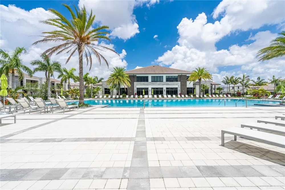 4374 NW 81st Ave Doral, FL 33166