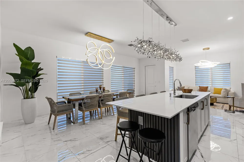 4374 NW 81st Ave Doral, FL 33166