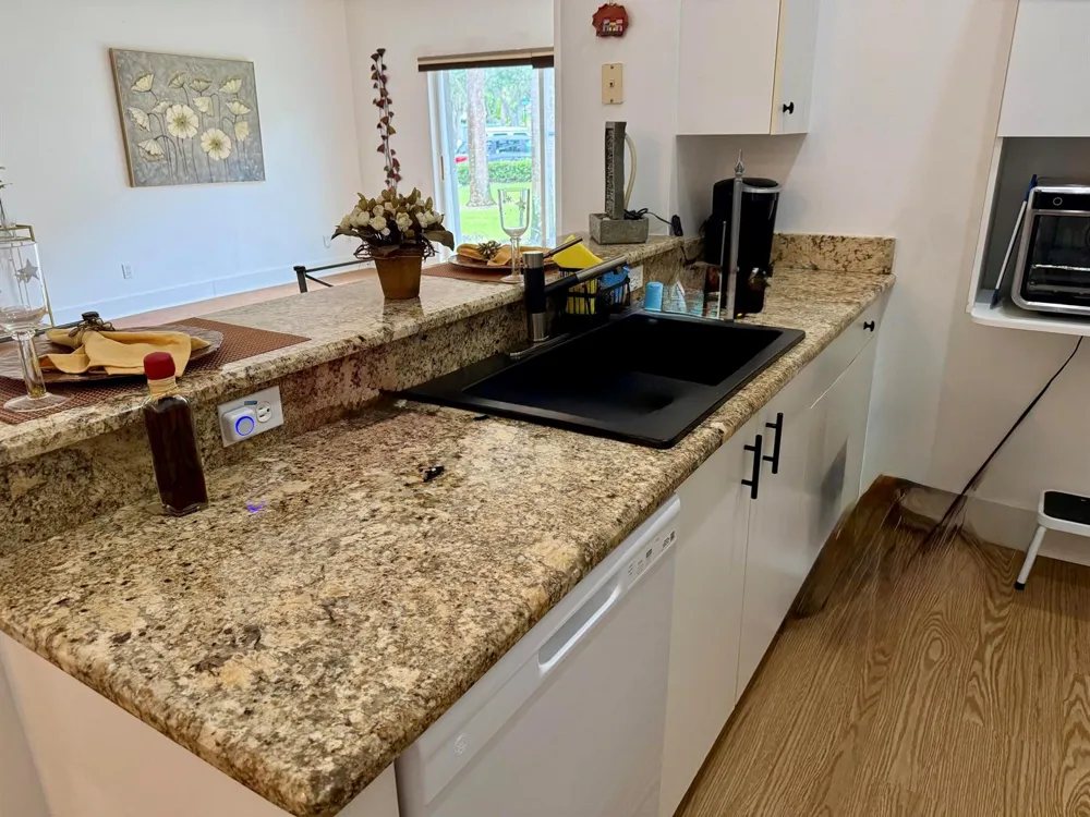 13219 NW 7TH Manor Plantation, FL 33325