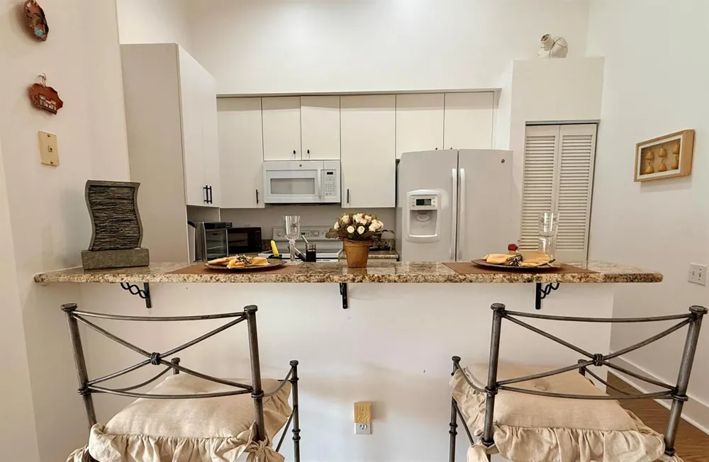 13219 NW 7TH Manor Plantation, FL 33325