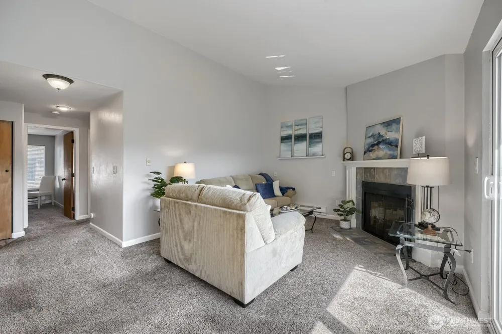 1102 8th Street NE #A-3 Auburn, WA 98002