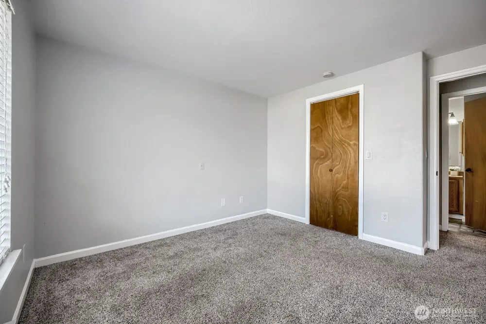 1102 8th Street NE #A-3 Auburn, WA 98002