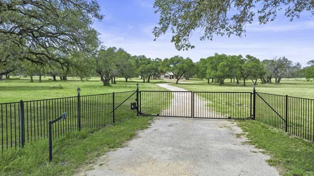 1300 Park Road 4 S Burnet, TX 78611