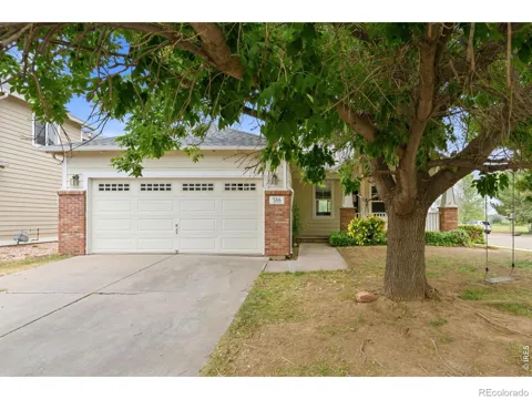 586 Magpie Drive