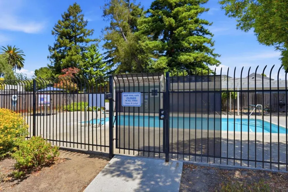 163 Harbor Oaks Circle Santa Cruz, CA 95062