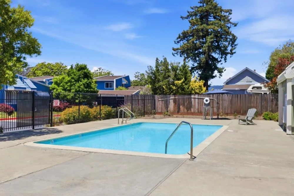 163 Harbor Oaks Circle Santa Cruz, CA 95062