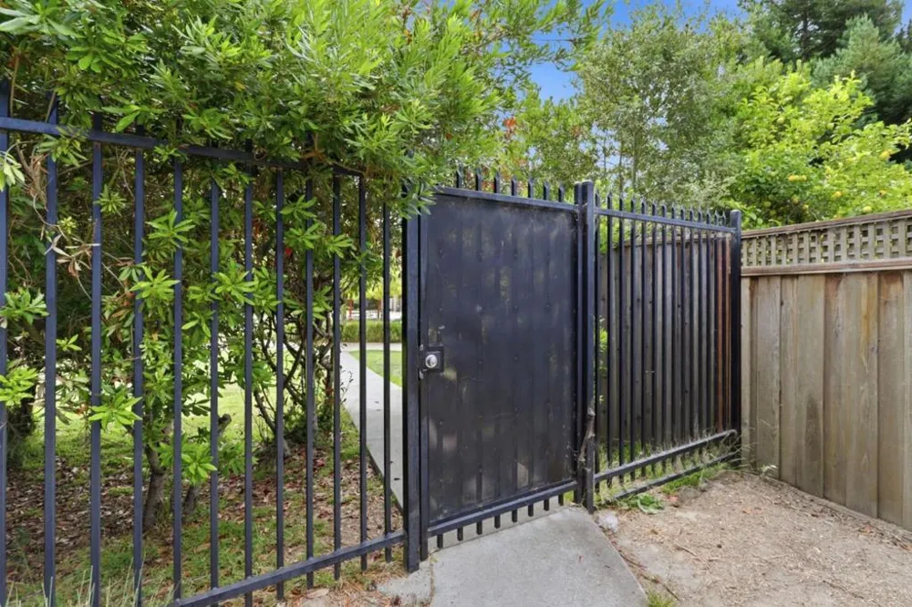 163 Harbor Oaks Circle Santa Cruz, CA 95062