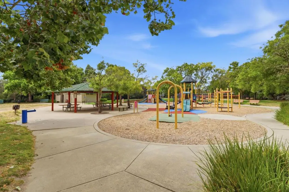 163 Harbor Oaks Circle Santa Cruz, CA 95062