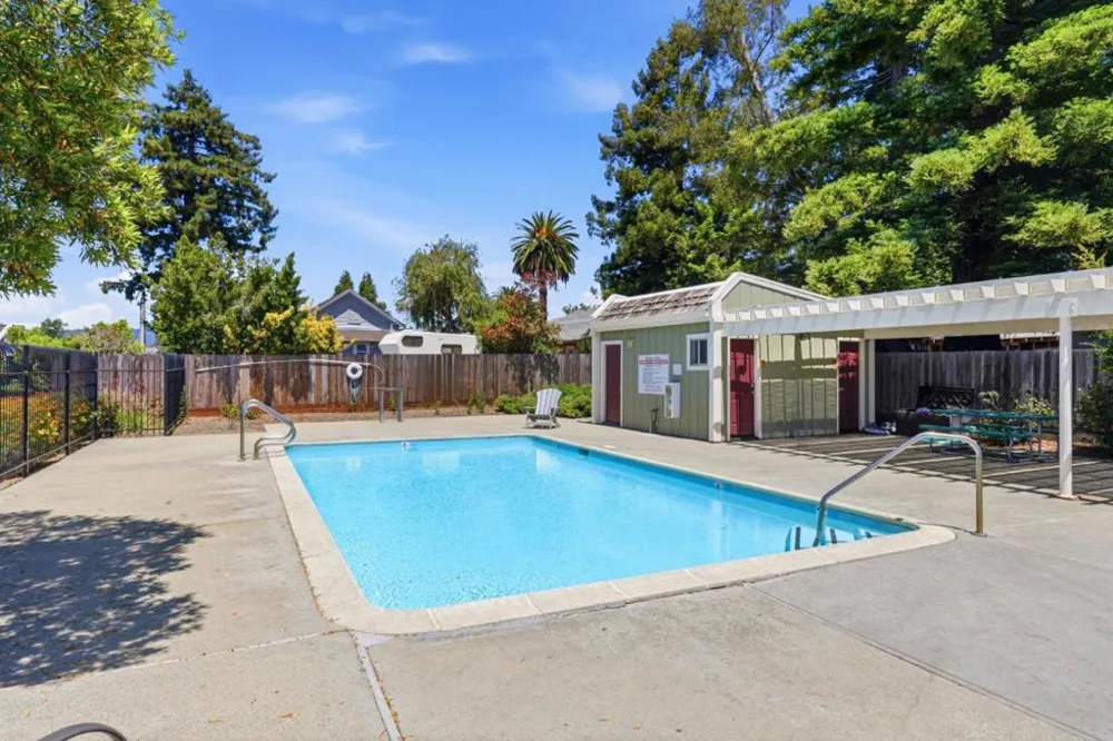 163 Harbor Oaks Circle Santa Cruz, CA 95062