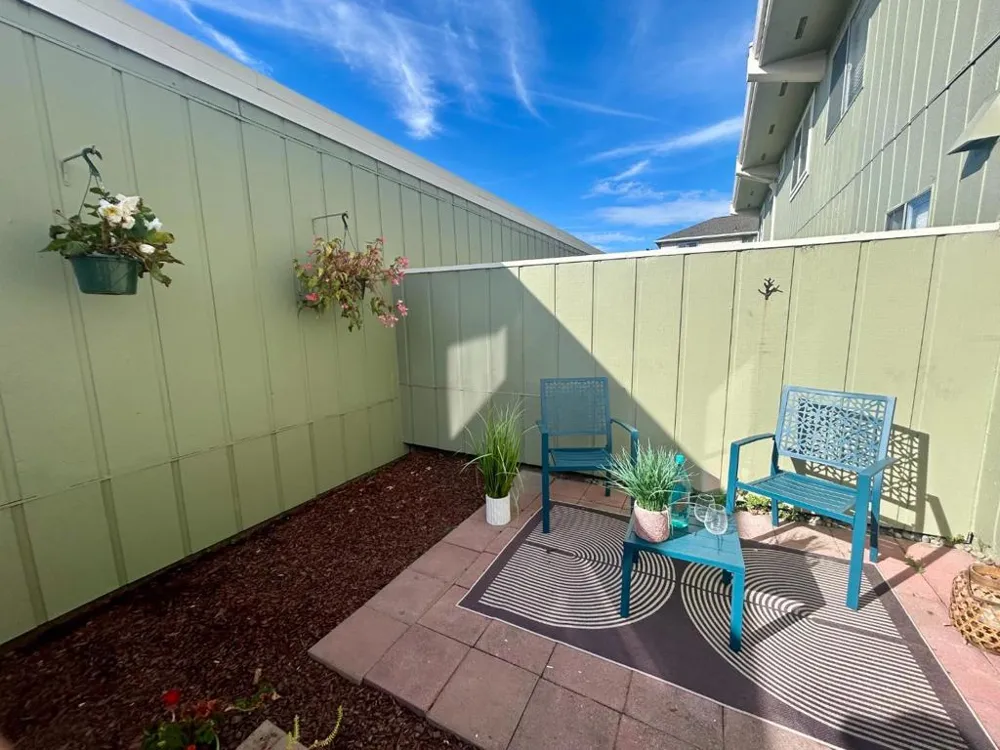 163 Harbor Oaks Circle Santa Cruz, CA 95062