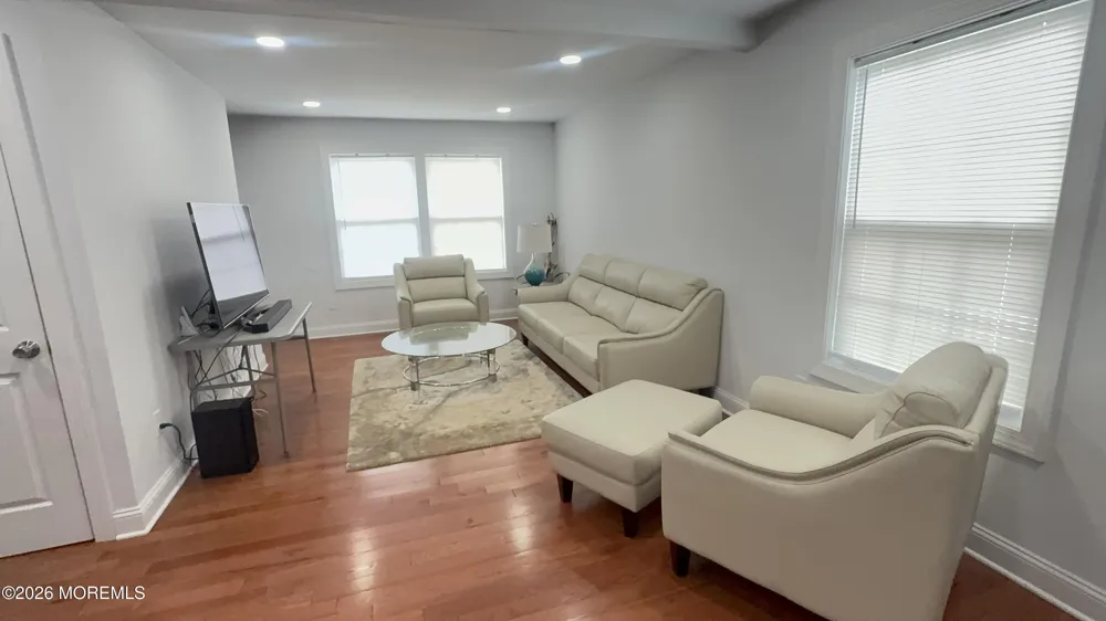 15 William Street Tinton Falls, NJ 07724
