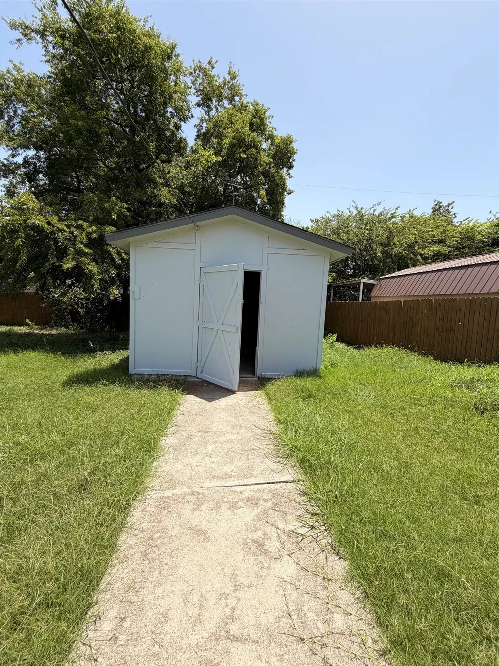 1640 Glenn Drive Blue Mound, TX 76131